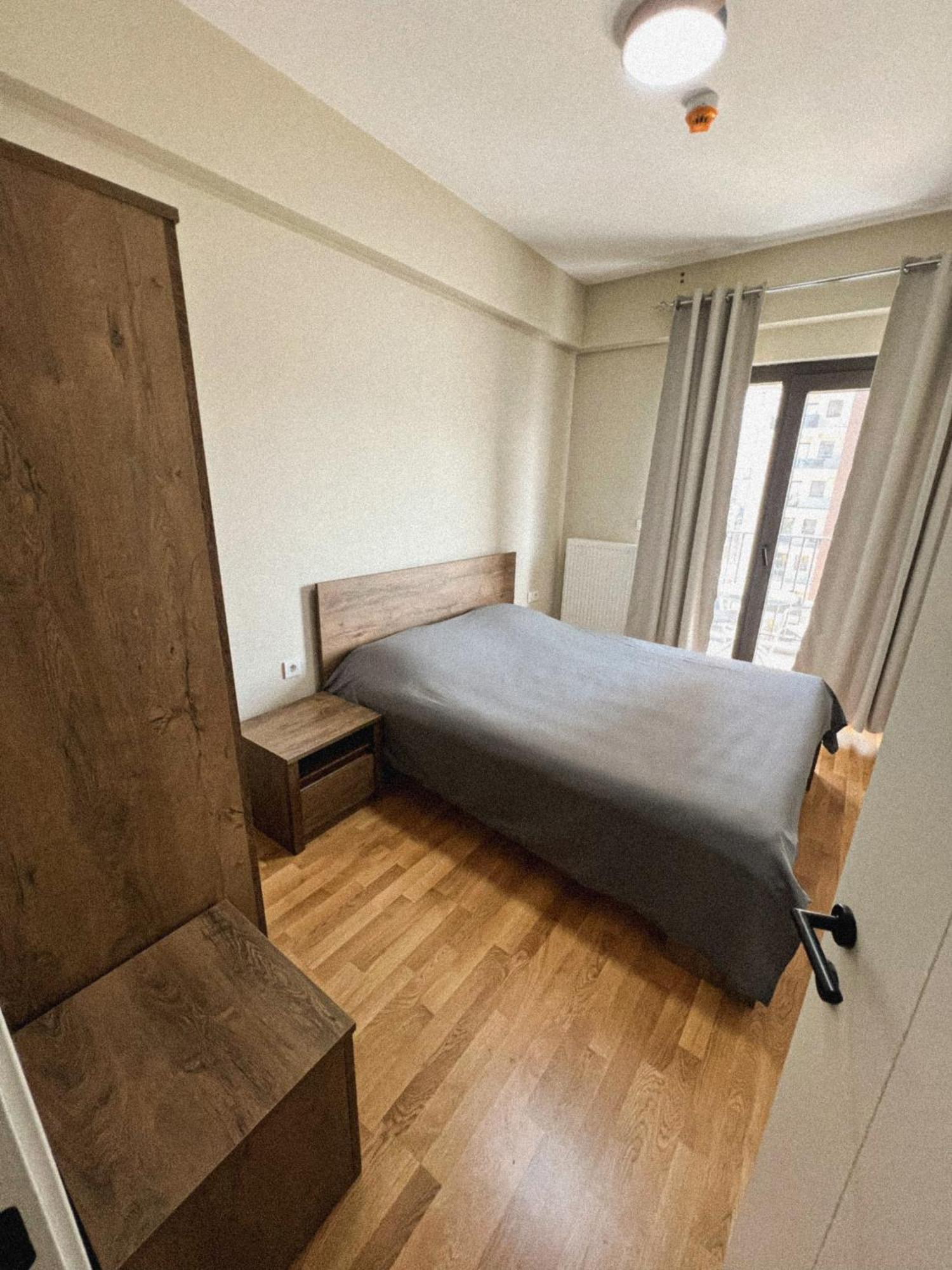 180° View Apartment In Diamond Building Skopje Buitenkant foto
