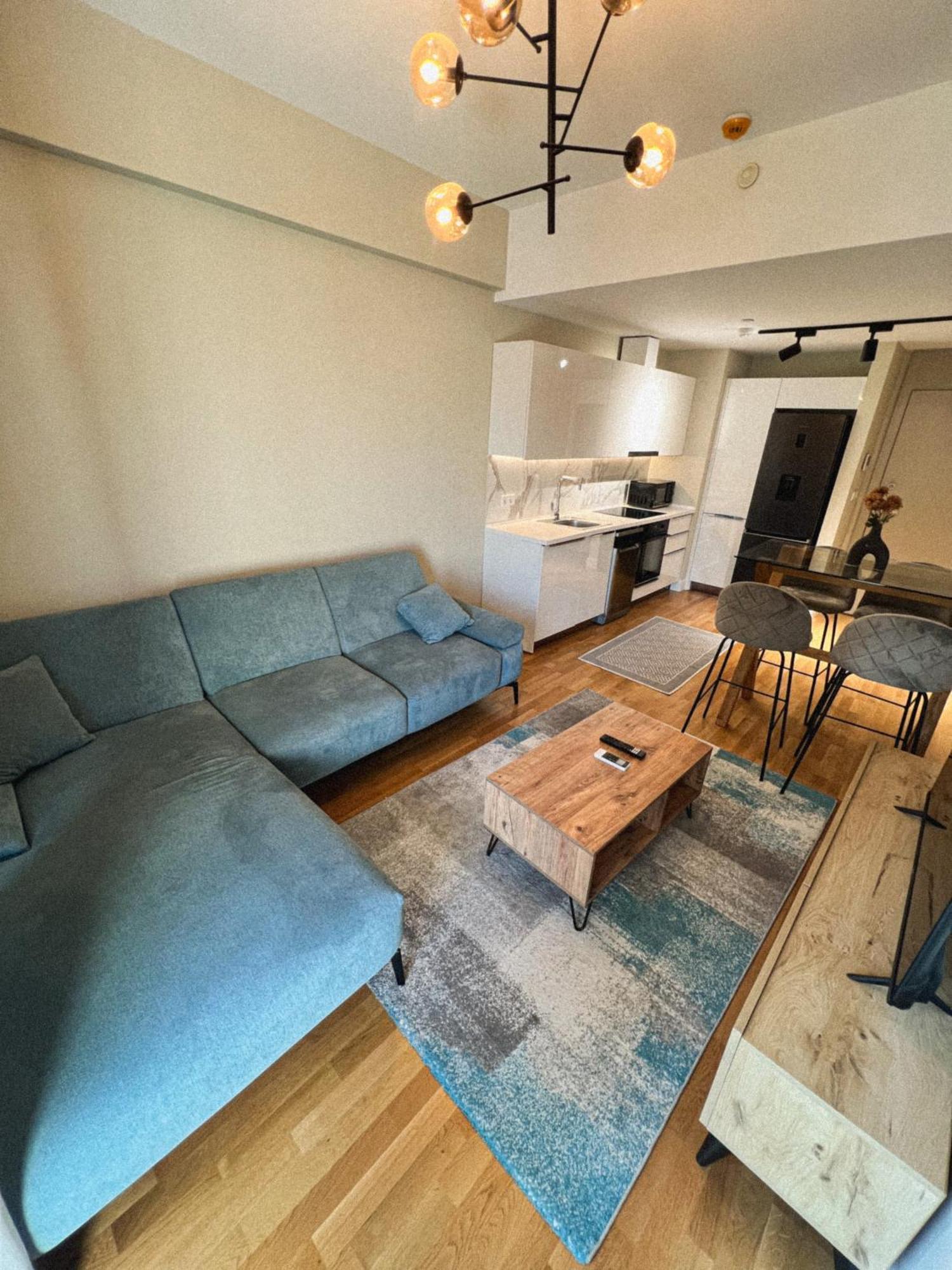 180° View Apartment In Diamond Building Skopje Buitenkant foto